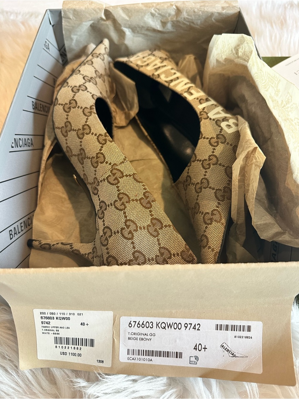 Gucci Beige Monogram Pointed Toe Stiletto Heels 85mm. 40.5/10.5 size. - Picture 3 of 11